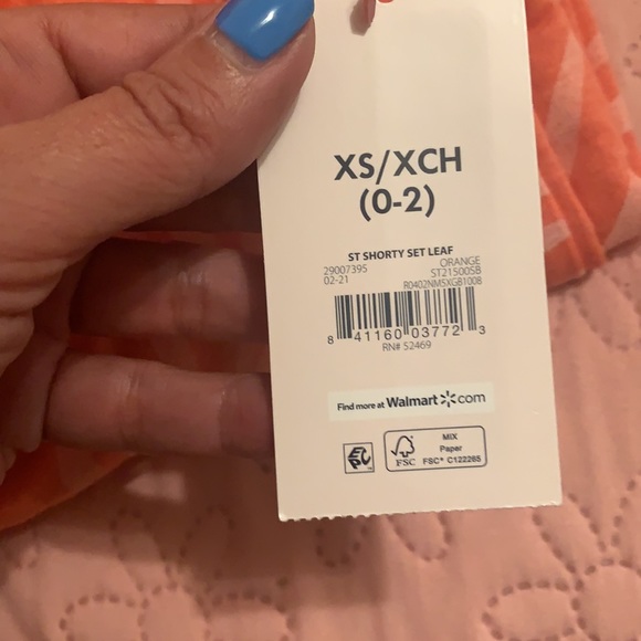 Short set - Picture 2 of 2